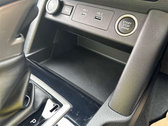 三菱 トライトン ２．４ ＧＳＲ ディーゼルターボ ４ＷＤ R7年 (九州・沖縄) 99