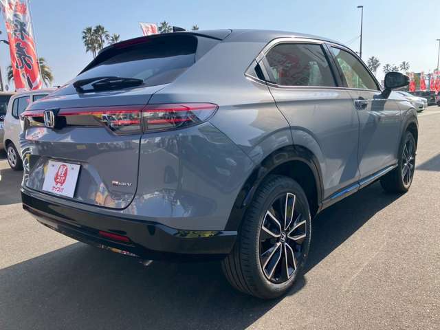 ホンダ ヴェゼル １．５ Ｅ：ＨＥＶ Ｚ プレイパッケージ R8年 (九州・沖縄) 99