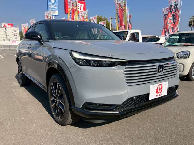 ホンダ ヴェゼル １．５ Ｅ：ＨＥＶ Ｚ プレイパッケージ R8年 (九州・沖縄) 99