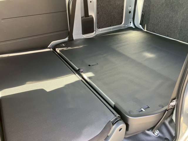 ダイハツ ハイゼットカーゴ ６６０ デラックス R7年 (九州・沖縄) 99