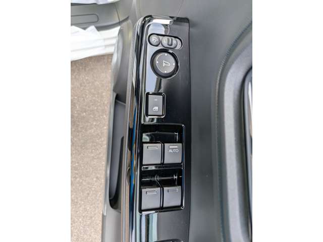 ホンダ Ｎ−ＯＮＥ ６６０ プレミアム ツアラー R8年 (九州・沖縄) 99