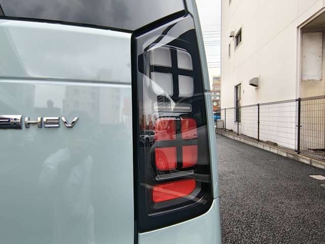 ホンダ フリード　ハイブリッド １．５ Ｅ：ＨＥＶ エアー ＥＸ R8年 (九州・沖縄) 99