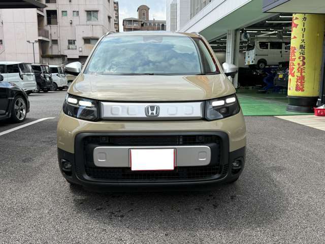 ホンダ フリード　ハイブリッド １．５ Ｅ：ＨＥＶ クロスター R8年 (九州・沖縄) 99