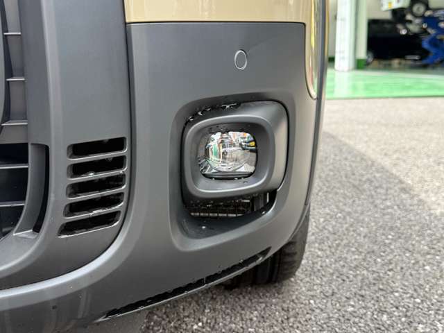 ホンダ フリード　ハイブリッド １．５ Ｅ：ＨＥＶ クロスター R8年 (九州・沖縄) 99