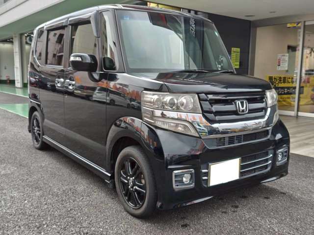 ホンダ Ｎ　ＢＯＸ ６６０ カスタムＧ ＳＳパッケージ ブラックスタイル H29年 (九州・沖縄) 99