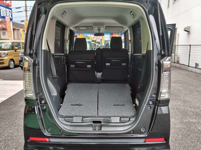 ホンダ Ｎ　ＢＯＸ ６６０ カスタムＧ ＳＳパッケージ ブラックスタイル H29年 (九州・沖縄) 99
