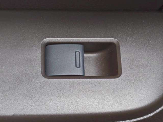 ホンダ Ｎ　ＢＯＸ ６６０ Ｌ R5年 (九州・沖縄) 99