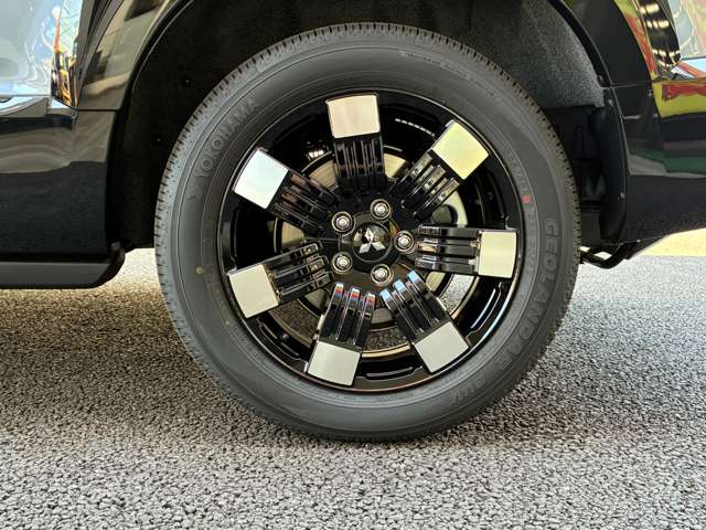 三菱 デリカ　Ｄ：５ ２．２ Ｐ ディーゼルターボ ４ＷＤ R8年 (九州・沖縄) 99