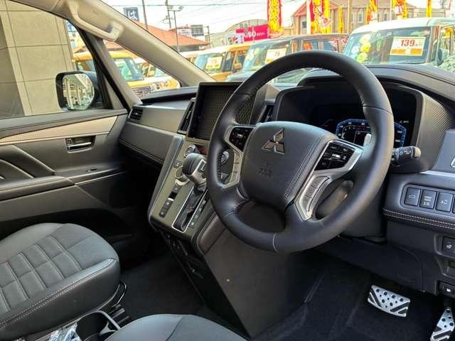 三菱 デリカ　Ｄ：５ ２．２ Ｐ ディーゼルターボ ４ＷＤ R8年 (九州・沖縄) 99