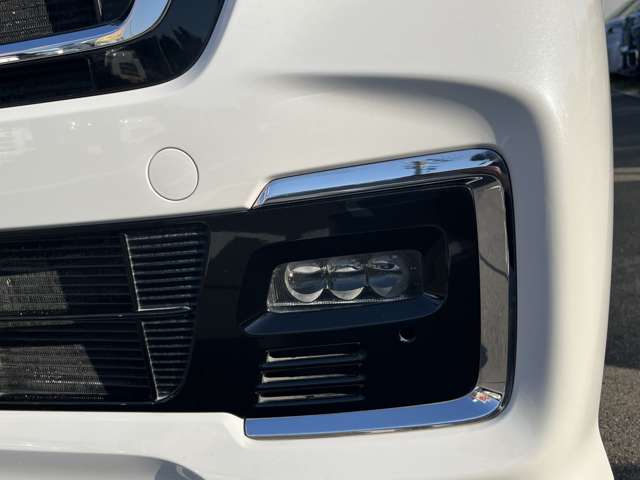ホンダ Ｎ　ＢＯＸ カスタム ６６０ Ｌ R4年 (九州・沖縄) 99