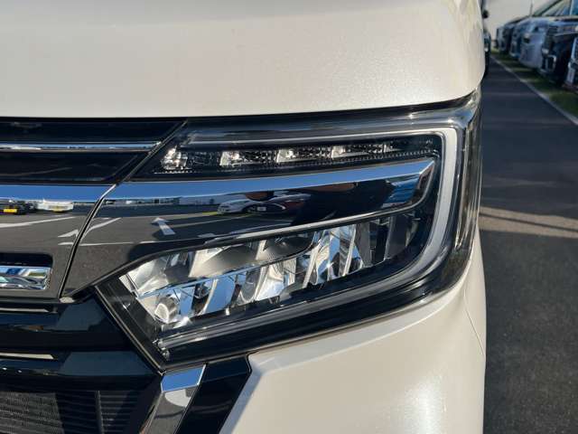 ホンダ Ｎ　ＢＯＸ カスタム ６６０ Ｌ R4年 (九州・沖縄) 99