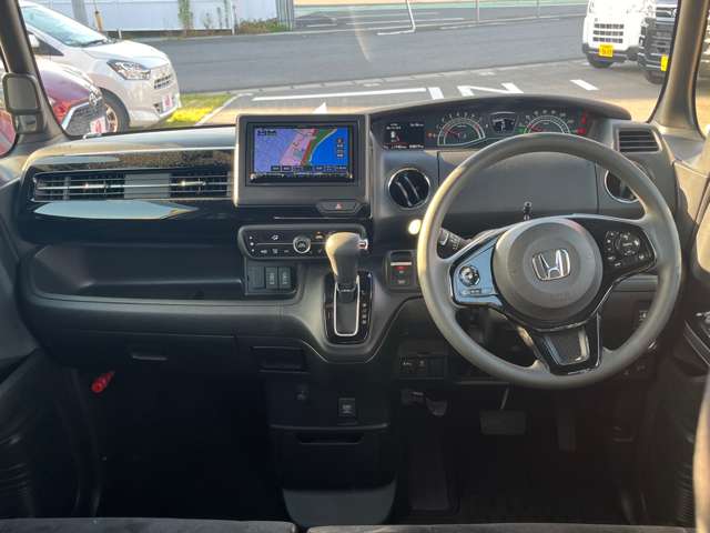 ホンダ Ｎ　ＢＯＸ カスタム ６６０ Ｌ R4年 (九州・沖縄) 99