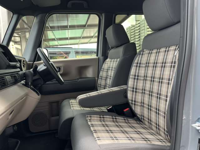 ホンダ Ｎ　ＢＯＸ ジョイ ６６０ ２トーン R8年 (九州・沖縄) 99