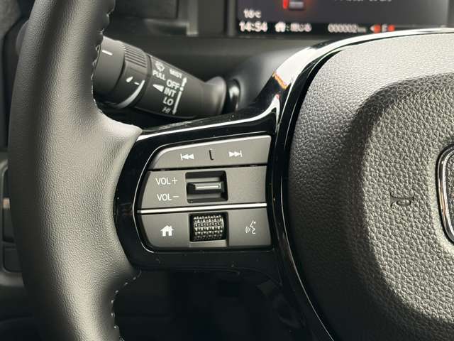 ホンダ Ｎ　ＢＯＸ カスタム ６６０ ブラック スタイル R8年 (九州・沖縄) 99