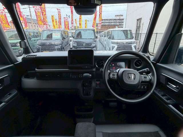ホンダ Ｎ　ＢＯＸ カスタム ６６０ ターボ R8年 (九州・沖縄) 99
