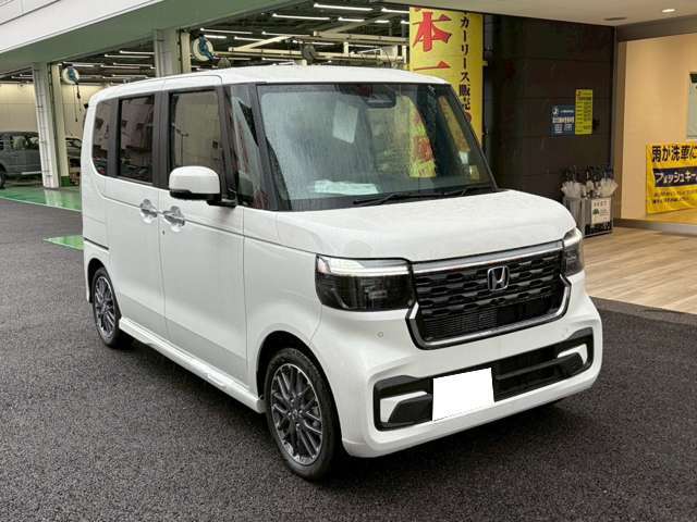 ホンダ Ｎ　ＢＯＸ カスタム ６６０ ターボ R8年 (九州・沖縄) 99