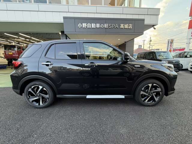 ダイハツ ロッキー １．２ プレミアム Ｇ ＨＥＶ R8年 (九州・沖縄) 99