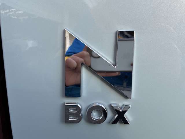 ホンダ Ｎ　ＢＯＸ ６６０ ファッションスタイル ２トーン R8年 (九州・沖縄) 99