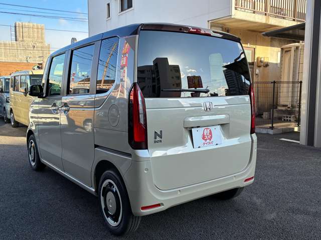 ホンダ Ｎ　ＢＯＸ ６６０ ファッションスタイル ２トーン R8年 (九州・沖縄) 99