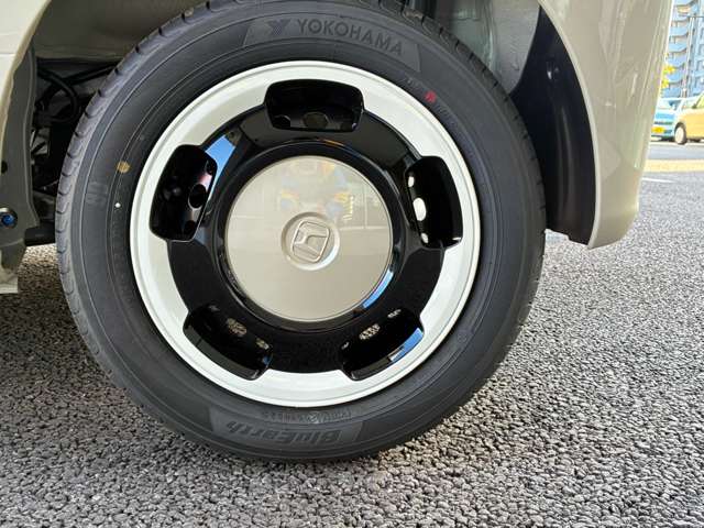 ホンダ Ｎ　ＢＯＸ ６６０ ファッションスタイル ２トーン R8年 (九州・沖縄) 99