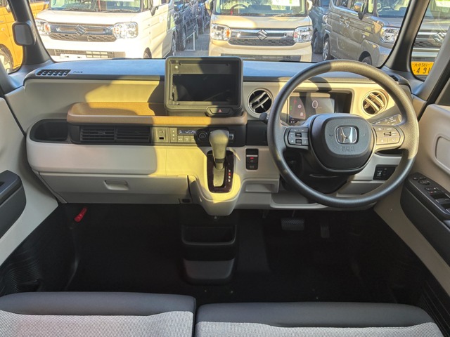 ホンダ Ｎ　ＢＯＸ ６６０ ファッションスタイル ２トーン R8年 (九州・沖縄) 99