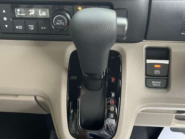 ホンダ Ｎ　ＢＯＸ ジョイ ６６０ ２トーン R7年 (九州・沖縄) 99