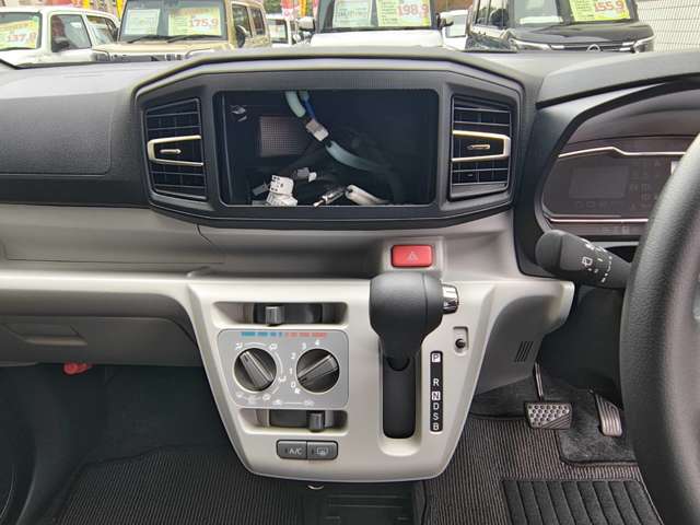 ダイハツ ミラ　イース ６６０ Ｘ ＳＡＩＩＩ R6年 (九州・沖縄) 99