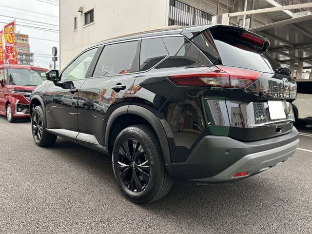 日産 エクストレイル １．５ Ｘ Ｅ－４ＯＲＣＥ ９０周年記念車 ４ＷＤ R7年 (九州・沖縄) 99