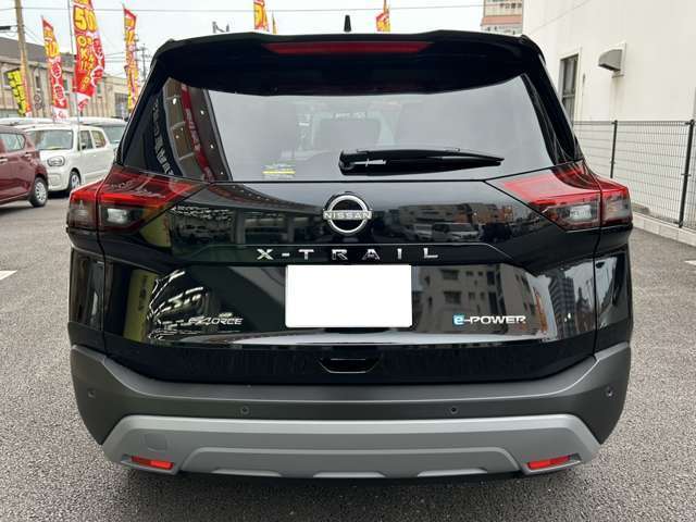 日産 エクストレイル １．５ Ｘ Ｅ－４ＯＲＣＥ ９０周年記念車 ４ＷＤ R7年 (九州・沖縄) 99