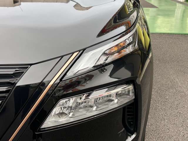 日産 エクストレイル １．５ Ｘ Ｅ－４ＯＲＣＥ ９０周年記念車 ４ＷＤ R7年 (九州・沖縄) 99