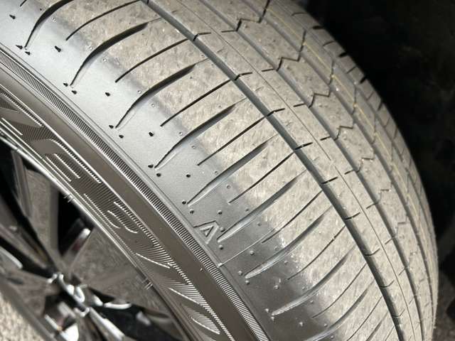 日産 エクストレイル １．５ Ｘ Ｅ－４ＯＲＣＥ ９０周年記念車 ４ＷＤ R7年 (九州・沖縄) 99
