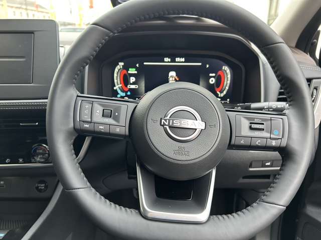 日産 エクストレイル １．５ Ｘ Ｅ－４ＯＲＣＥ ９０周年記念車 ４ＷＤ R7年 (九州・沖縄) 99