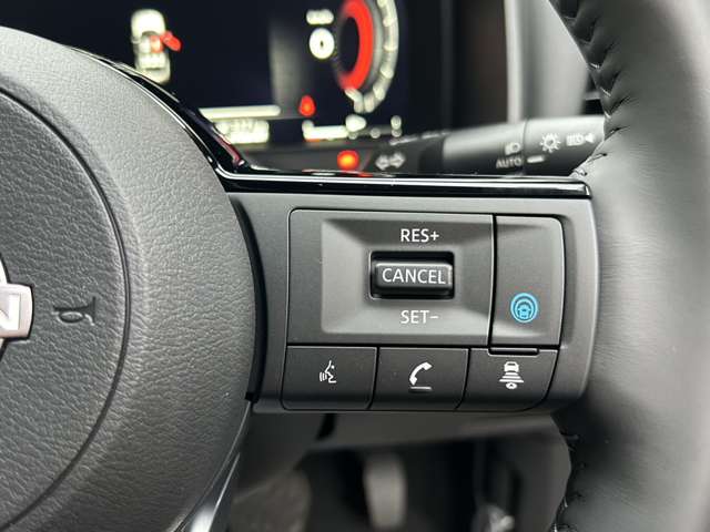 日産 エクストレイル １．５ Ｘ Ｅ－４ＯＲＣＥ ９０周年記念車 ４ＷＤ R7年 (九州・沖縄) 99