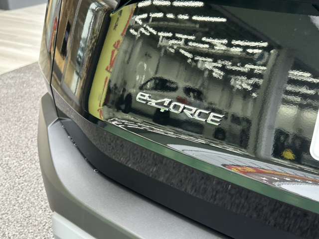 日産 エクストレイル １．５ Ｘ Ｅ－４ＯＲＣＥ ９０周年記念車 ４ＷＤ R7年 (九州・沖縄) 99