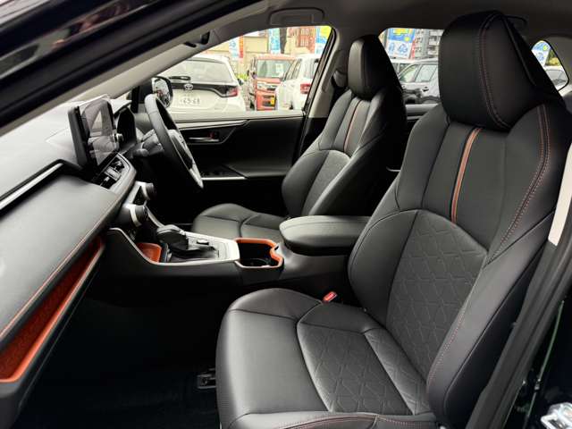 トヨタ ＲＡＶ４ ２．５ ハイブリッド アドベンチャー Ｅ－ＦＯＵＲ ４ＷＤ R6年 (九州・沖縄) 99