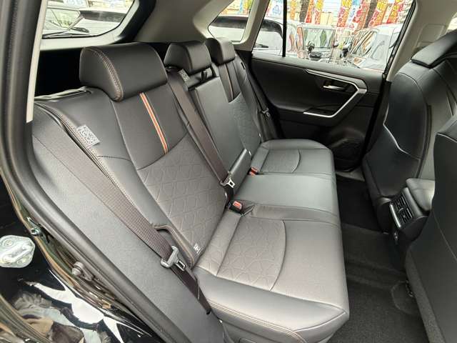 トヨタ ＲＡＶ４ ２．５ ハイブリッド アドベンチャー Ｅ－ＦＯＵＲ ４ＷＤ R6年 (九州・沖縄) 99