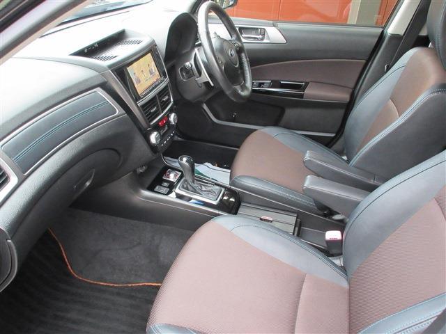 スバル エクシーガ　クロスオーバー７ ２．５ モダン スタイル ４ＷＤ H28年 (関東) 99