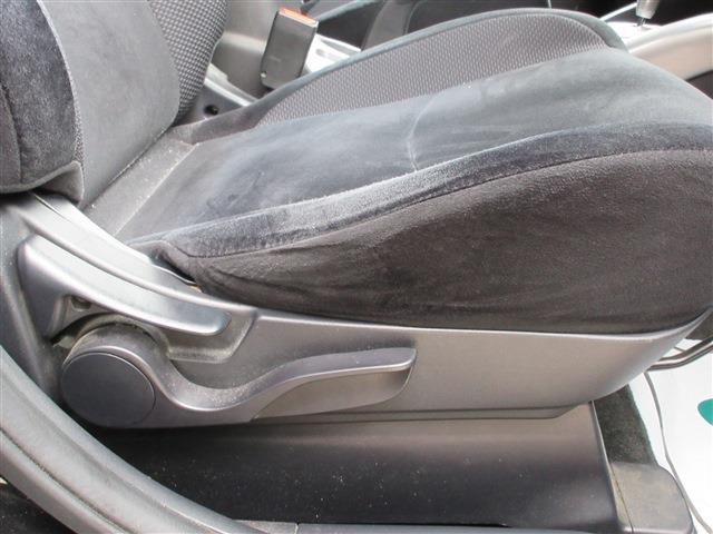 三菱 アウトランダー ２．４ ２４Ｇ ４ＷＤ H23年 (関東) 99