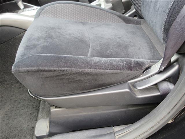 三菱 アウトランダー ２．４ ２４Ｇ ４ＷＤ H23年 (関東) 99