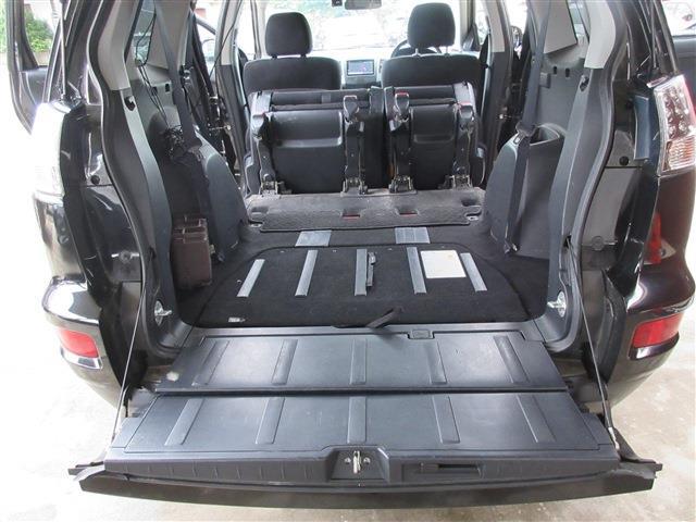 三菱 アウトランダー ２．４ ２４Ｇ ４ＷＤ H23年 (関東) 99