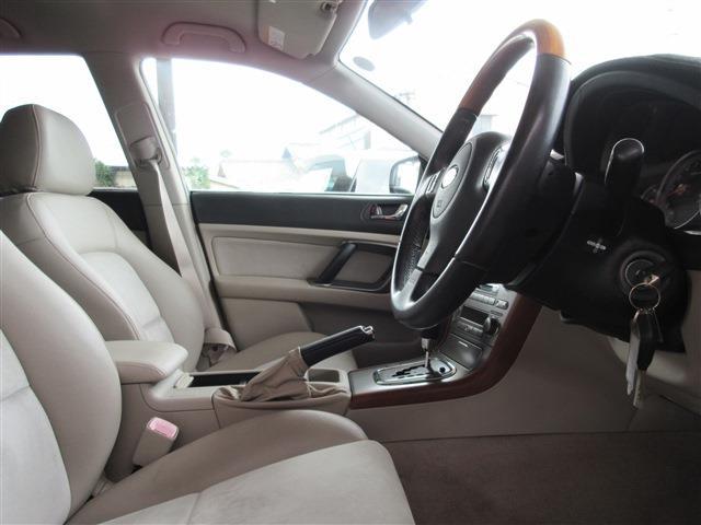 スバル レガシィアウトバック ３．０ Ｒ Ｌ．Ｌ．ＢＥＡＮエディション ４ＷＤ H17年 (関東) 99