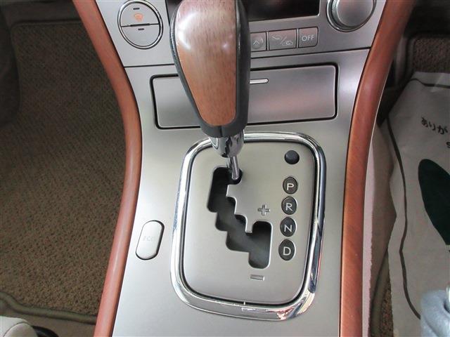 スバル レガシィアウトバック ３．０ Ｒ Ｌ．Ｌ．ＢＥＡＮエディション ４ＷＤ H17年 (関東) 99