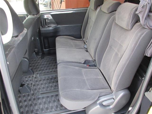 トヨタ ヴォクシー ２．０ トランスＸ H25年 (関東) 99