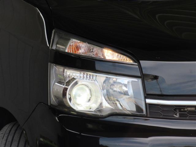 トヨタ ヴォクシー ２．０ トランスＸ H25年 (関東) 99