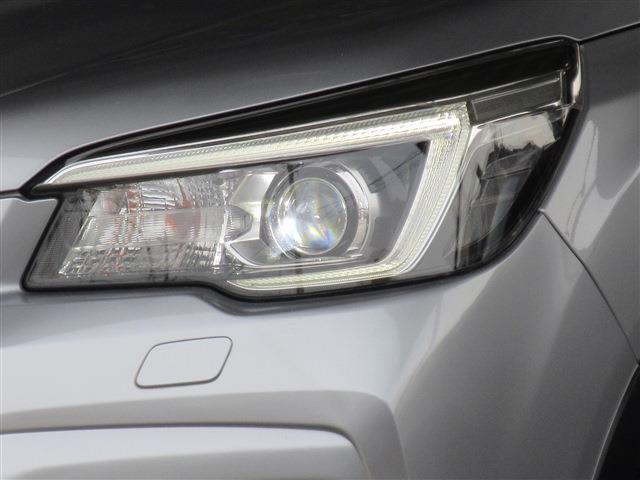 スバル フォレスター ２．５ プレミアム ４ＷＤ H30年 (関東) 99