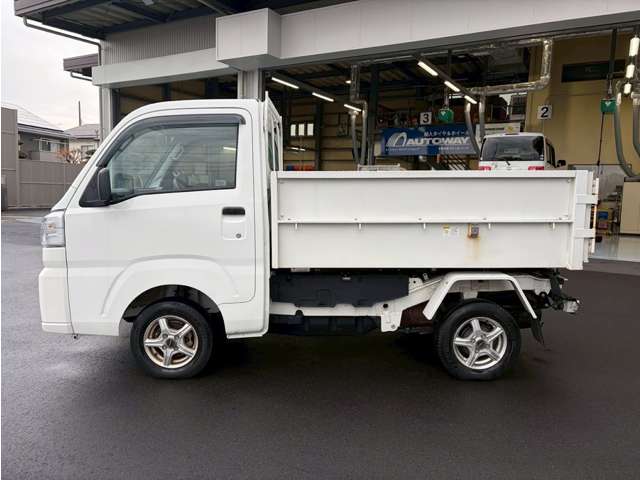 ダイハツ ハイゼットトラック ６６０ 清掃ダンプ 電動モーター式 スマートアシスト非装着車 １方開 ４ＷＤ R5年 () 99