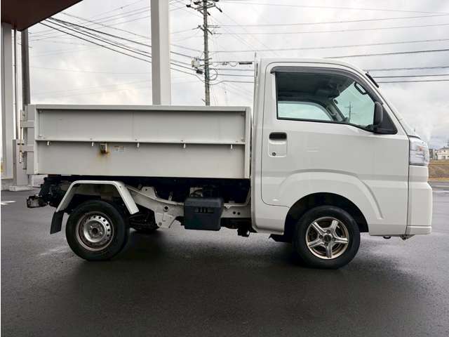 ダイハツ ハイゼットトラック ６６０ 清掃ダンプ 電動モーター式 スマートアシスト非装着車 １方開 ４ＷＤ R5年 () 99