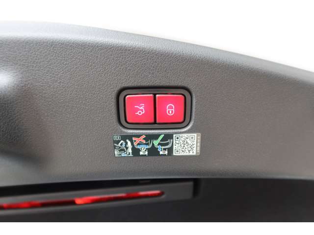 メルセデスベンツ ＣＬＥクーペ ２００ スポーツ （ＩＳＧ） ＭＰ２０２５０１ R7年 () 99