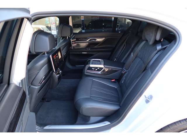 ＢＭＷ ７シリーズ ７５０Ｌｉ　Ｍスポーツ H29年 (関東) 99