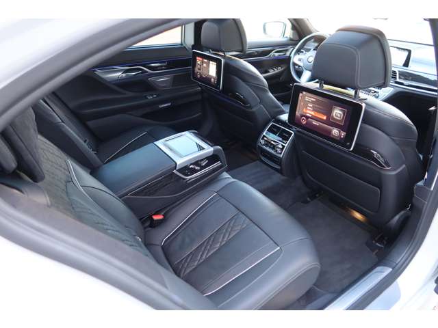 ＢＭＷ ７シリーズ ７５０Ｌｉ　Ｍスポーツ H29年 (関東) 99